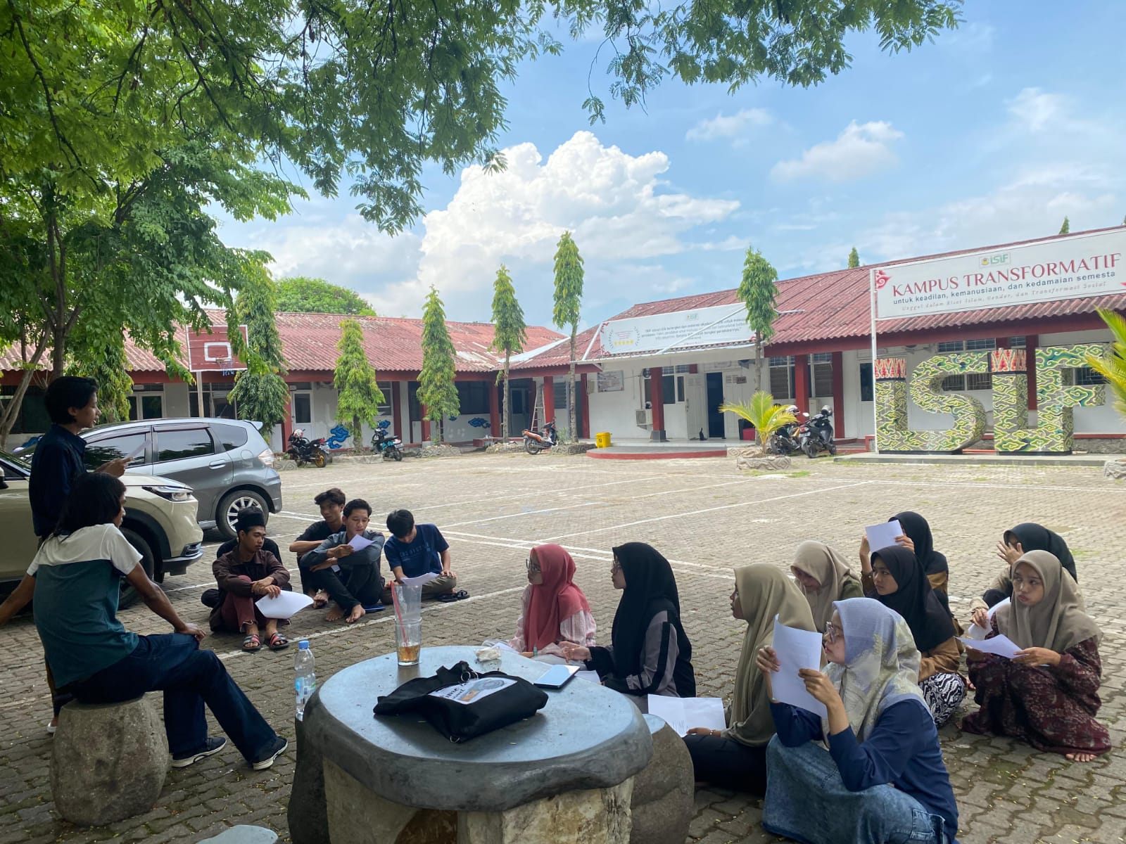 Latihan Teater
